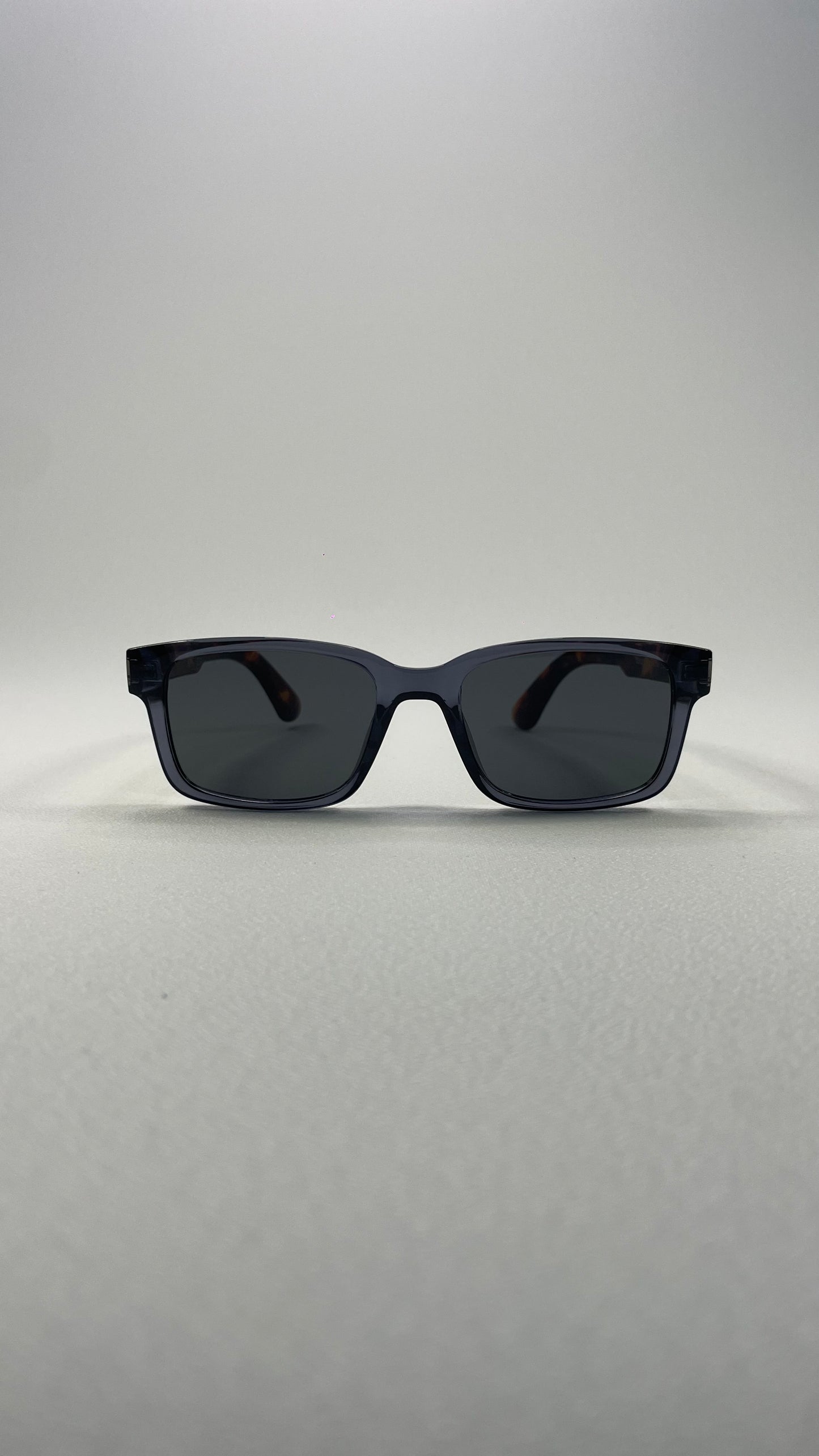 Alba shades