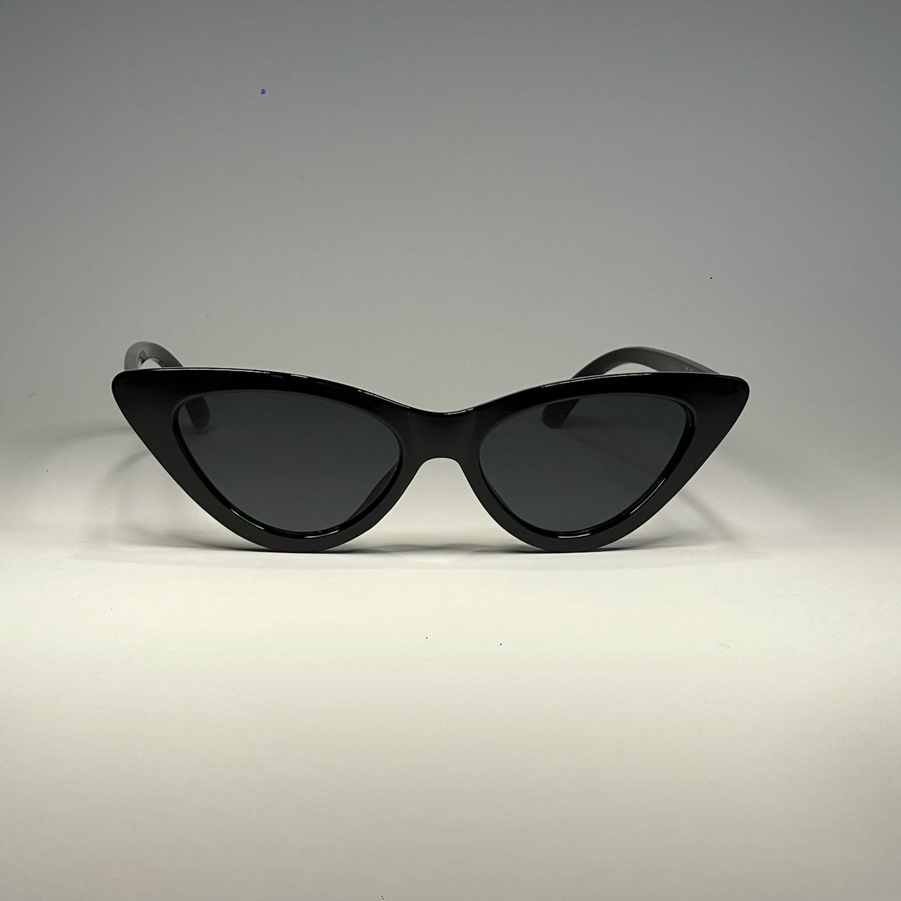 Stellar Shades black