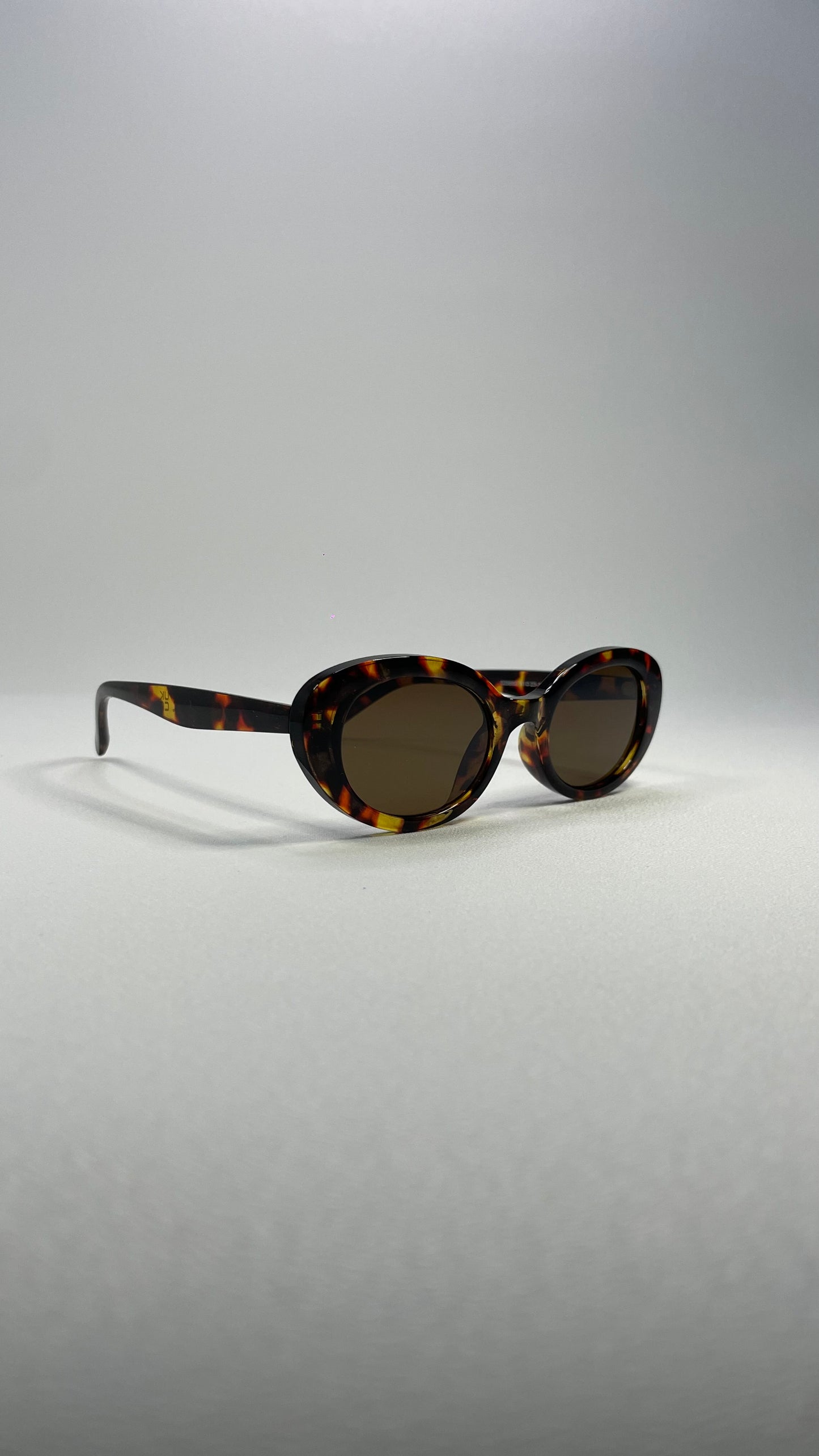 Moonflare brown tartarooga