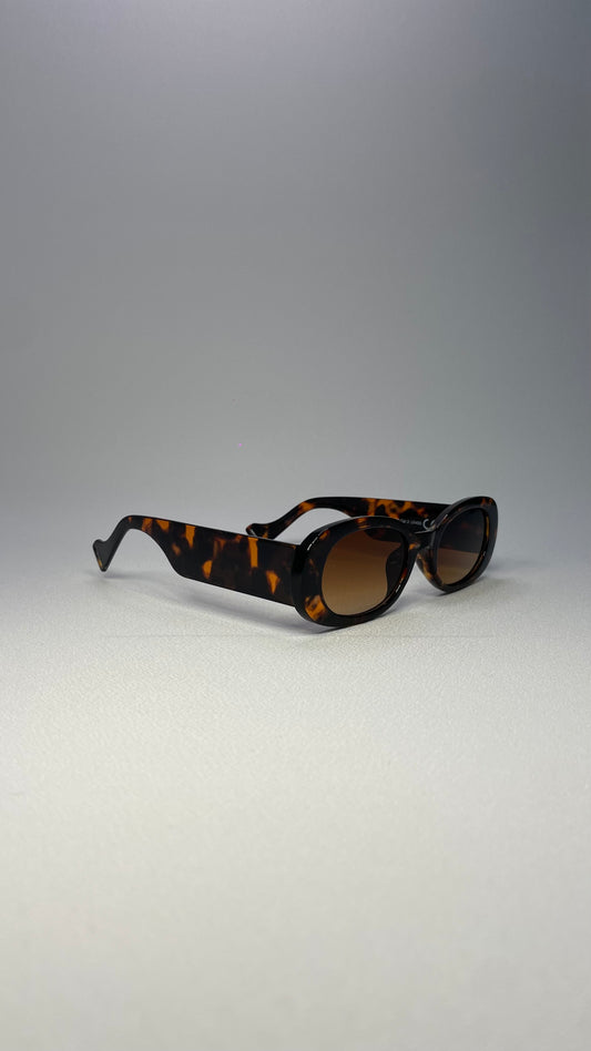 Glamour Eyes brown tartarooga